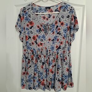 Torrid Gray Eyelet Floral Blouse Size 0